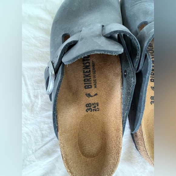 Boston Clogs - Picture 4 of 10